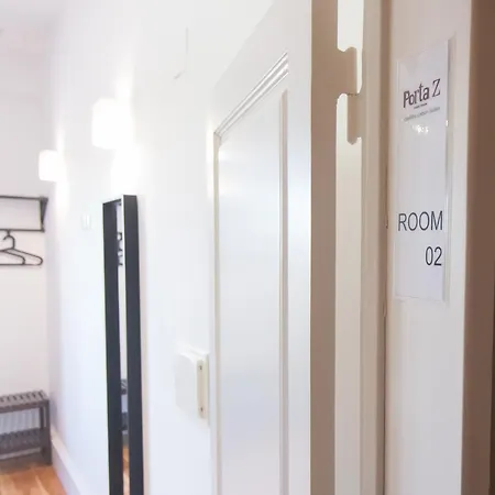 ゲストハウス Castilho