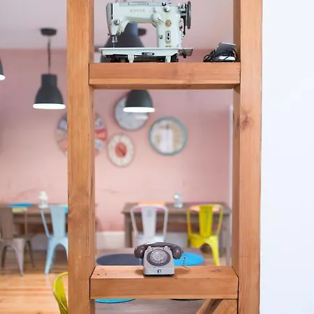 ゲストハウス Castilho *